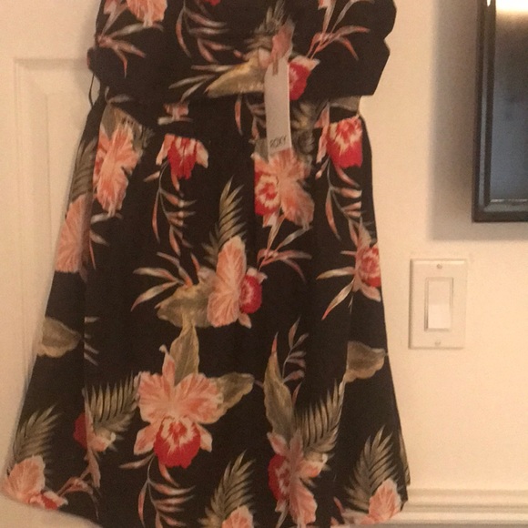 Roxy mini dressNWT - Picture 2 of 3